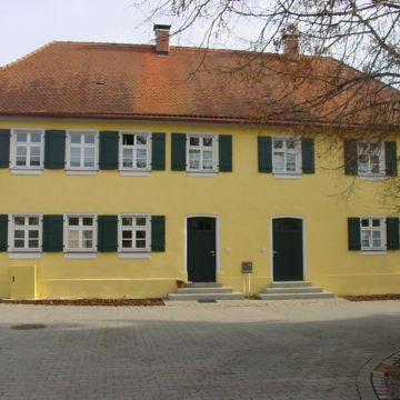 Referenz Fassade Maler Giesa Aha Schulhaus